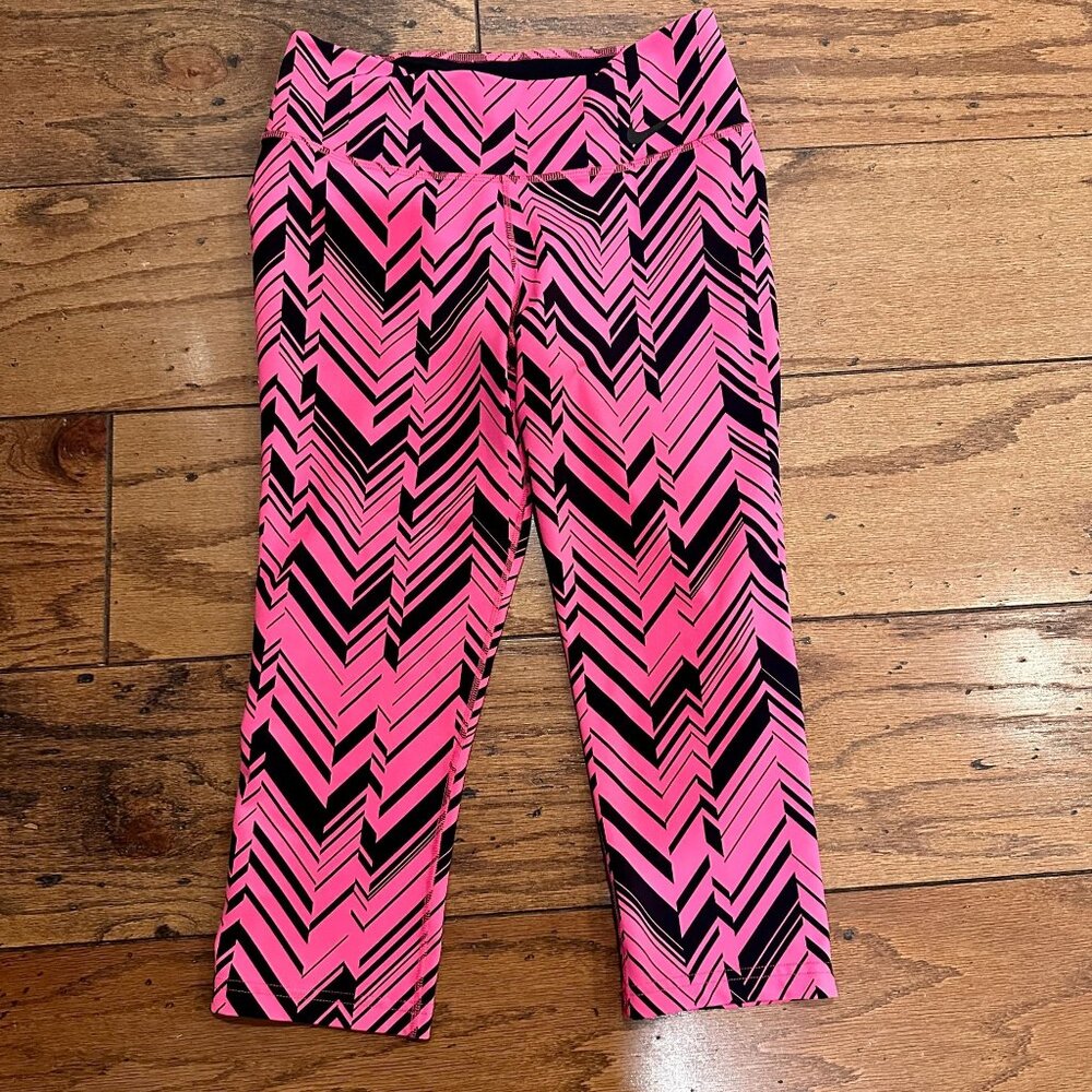 Medium Woman's Neon Pink & Black Nike Dri-Fit High Waist Ankle Length Max Compre